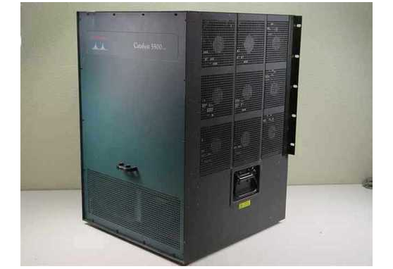 Cisco Catalyst WS C5500 Spare Chassis 13 Slots - DUAL Power